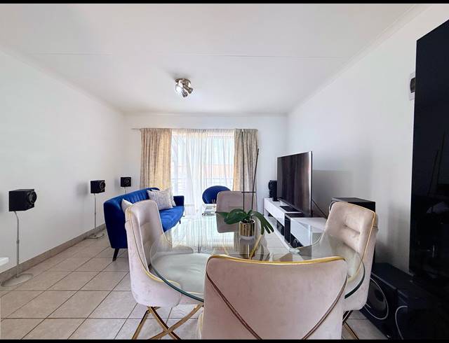 2 BEDROOM APARTMENT FOR SALE IN MONAVONI